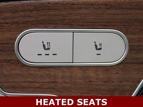 New 2025 Mercedes-Benz GLE 450 4MATIC image 17