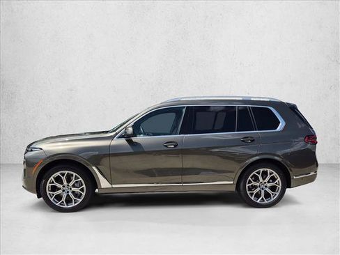 Certified 2026 BMW X7 xDrive40i AWD/4WD image 9