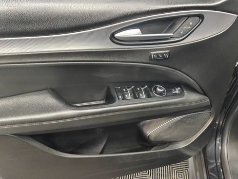 Used 2018 Alfa Romeo Stelvio AWD w/ Cold Weather Package image 39