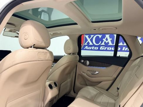 Used 2019 Mercedes-Benz GLC 300 4MATIC image 36