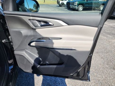 New 2026 Chevrolet Traverse LT w/ Driver Confidence Package image 34