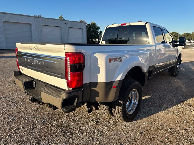New 2027 Ford F350 King Ranch AWD/4WD image 4