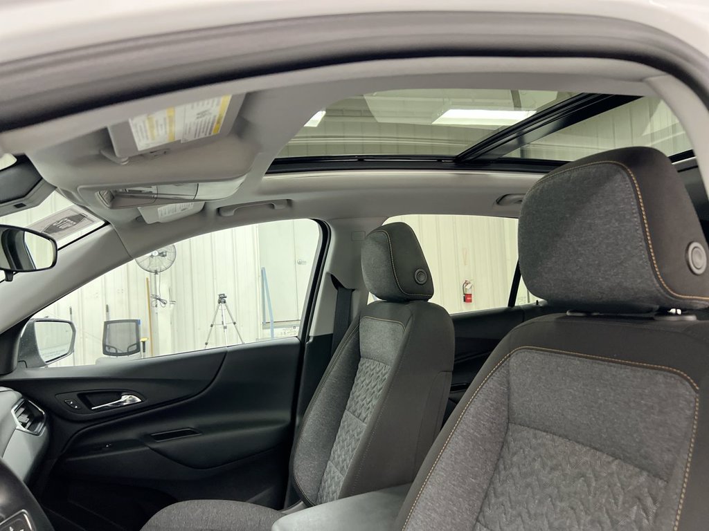 Used 2024 Chevrolet Equinox LT AWD/4WD image 19