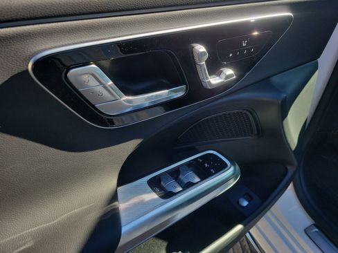 Used 2026 Mercedes-Benz E 350 Sedan image 18