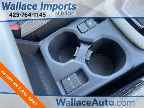 Certified 2025 Subaru Forester Premium w/ Convenience Package #2 image 29