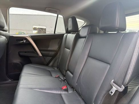 Used 2015 Toyota RAV4 Limited w/ Technology Package image 26