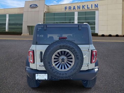 New 2026 Ford Bronco Badlands AWD/4WD image 6