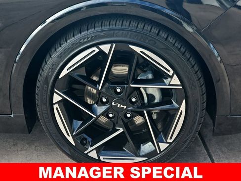 Used 2025 Kia K4 GT-Line w/ GT-Line Premium Package image 40