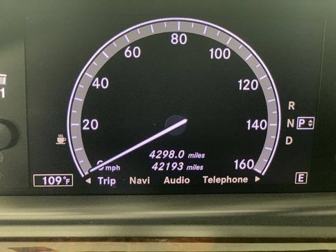 Used 2013 Mercedes-Benz S 550 image 23