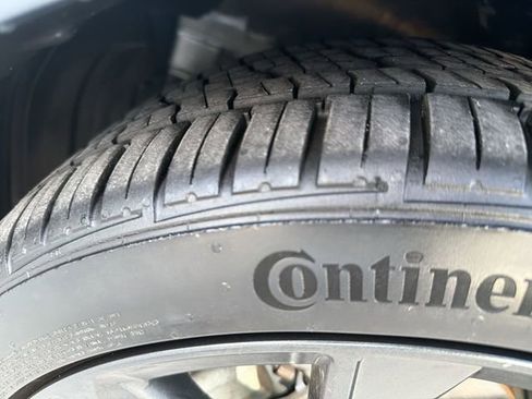 Certified 2023 Toyota Corolla SE w/ SE Premium Package image 31