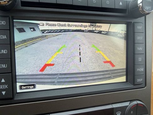 Used 2012 Lincoln Navigator 4WD image 26