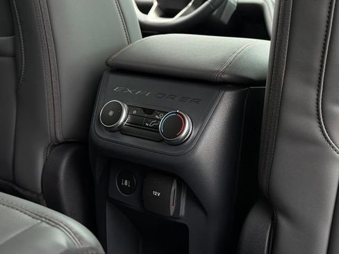 New 2026 Ford Explorer Active w/ Active Comfort Package AWD/4WD image 20