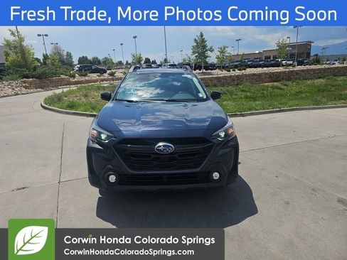 Used 2025 Subaru Outback Onyx Edition AWD/4WD image 2