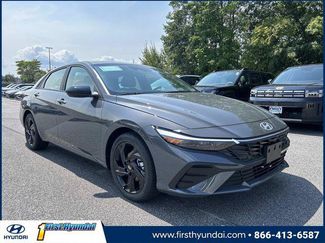 New 2026 Hyundai Elantra SEL Sport FWD video 1