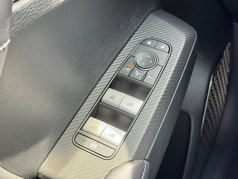 New 2026 Mitsubishi Outlander FWD image 22