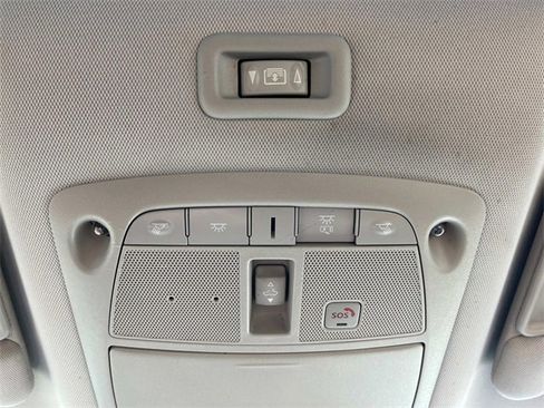 Used 2018 Nissan Pathfinder Platinum image 40