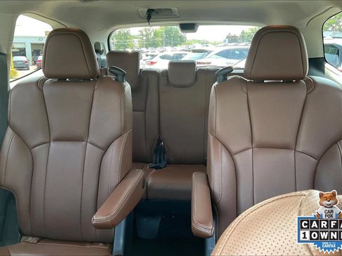 Used 2022 Subaru Ascent Touring AWD/4WD image 33