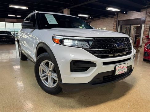 Used 2020 Ford Explorer XLT AWD/4WD image 1