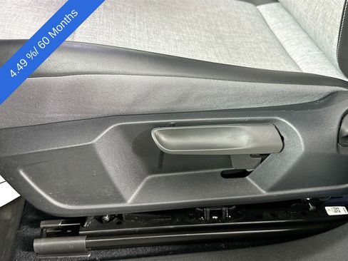 Certified 2024 Volkswagen ID.4 2WD image 18