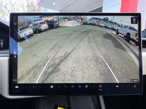 Used 2024 Tesla Model X Plaid image 18