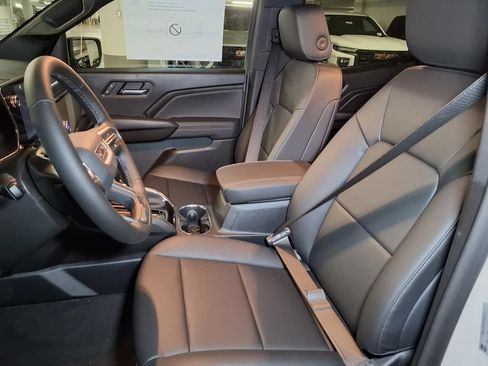 New 2026 GMC Canyon Elevation w/ Convenience Package RWD image 15