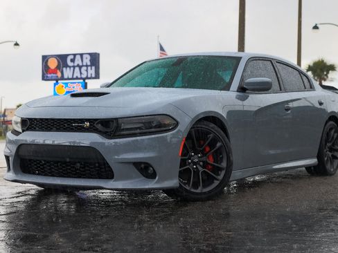 Used 2021 Dodge Charger Scat Pack w/ Plus Group image 1