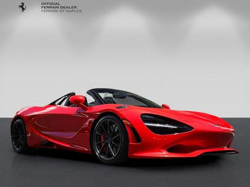 Used 2027 McLaren 750S Spider RWD image 1