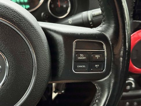 Used 2017 Jeep Wrangler Unlimited Sport w/ Connectivity Group AWD/4WD image 11