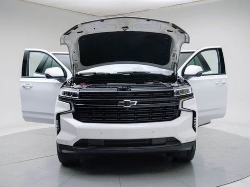 Used 2023 Chevrolet Tahoe RST w/ Luxury Package image 17