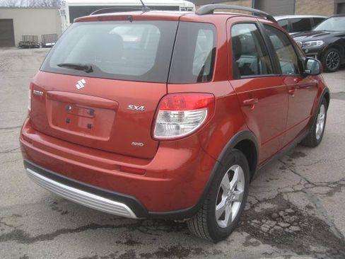Used 2012 Suzuki SX4 Premium AWD/4WD image 5