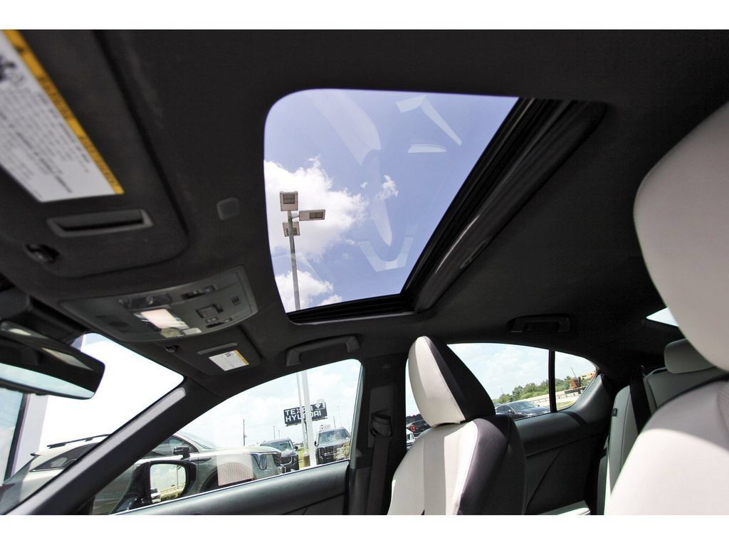 Used 2022 Lexus IS 350 F Sport w/ Accessory Package RWD image 32