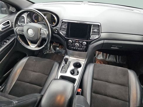 Used 2020 Jeep Grand Cherokee Altitude image 27