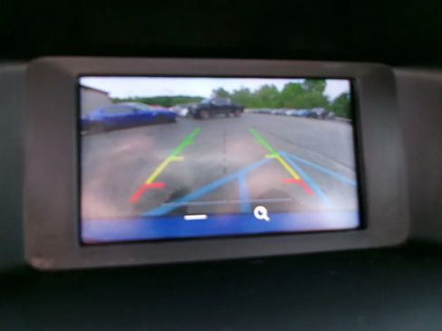 Used 2018 Ford Focus SE FWD image 16