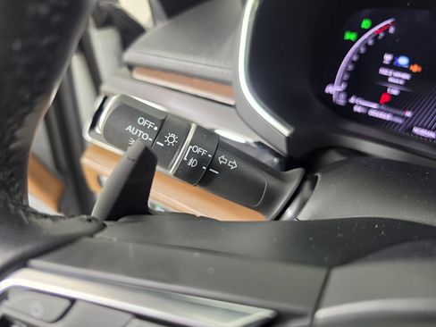 Used 2025 Acura MDX SH-AWD w/ Advance Package image 26