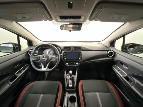 Used 2024 Nissan Versa SR w/ Trunk Package image 10