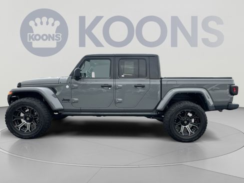 Used 2021 Jeep Gladiator Overland w/ Popular Equipment Package AWD/4WD image 13