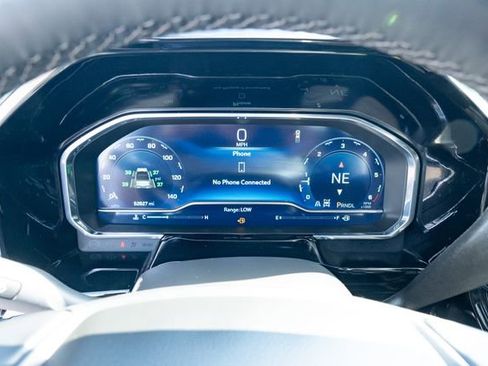 Used 2025 Chevrolet Silverado 1500 LT Trail Boss w/ Protection Package AWD/4WD image 21