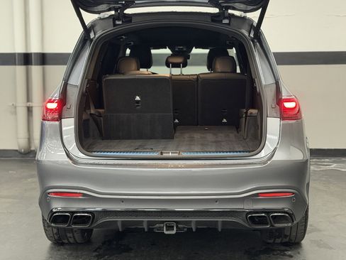 Used 2024 Mercedes-Benz GLS 63 AMG 4MATIC image 15