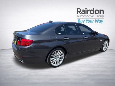 Used 2011 BMW 550i Sedan RWD image 7
