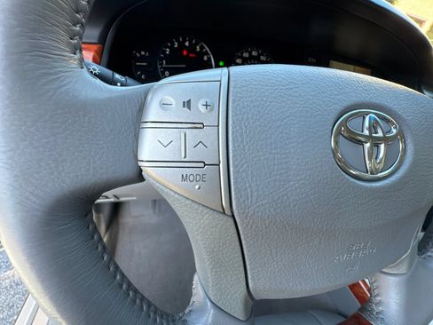 Used 2007 Toyota Avalon Limited FWD image 23