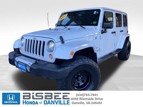 Used 2017 Jeep Wrangler Unlimited Sahara w/ Connectivity Group image 1