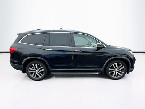 Used 2016 Honda Pilot Elite image 10