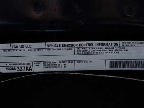 Used 2018 RAM 1500 Laramie image 13