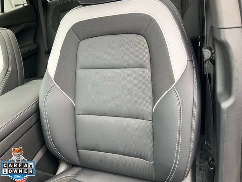 Used 2024 Chevrolet Blazer EV LT AWD/4WD image 19