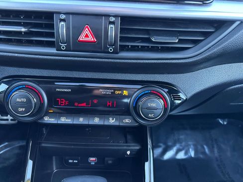 Used 2023 Kia Forte GT-Line w/ GT-Line Premium Package image 23