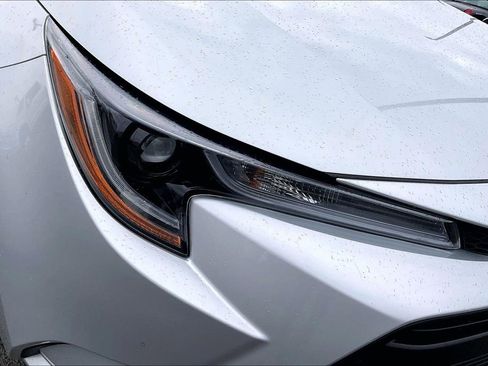 Used 2024 Toyota Corolla LE image 32