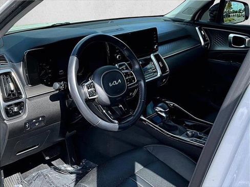 Used 2023 Kia Sorento SX FWD image 14