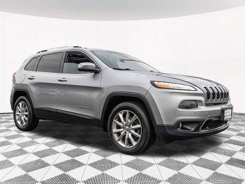 Used 2014 Jeep Cherokee Limited w/ Technology Group AWD/4WD image 12