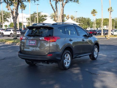 Used 2013 Toyota RAV4 XLE FWD image 5
