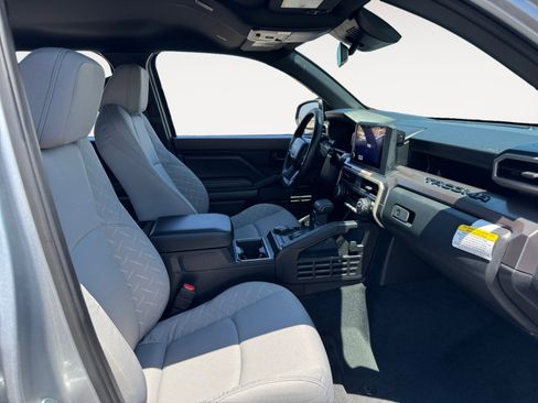 New 2025 Toyota Tacoma SR5 image 15